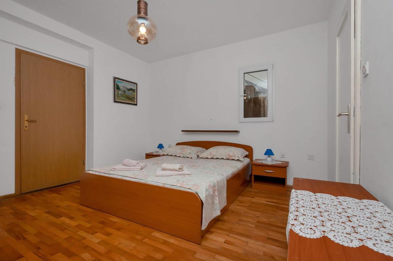 Apartments Vele Makarska Exterior photo