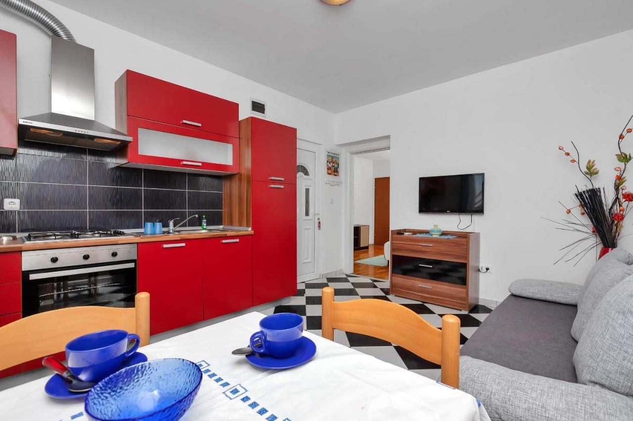 Apartments Vele Makarska Exterior photo